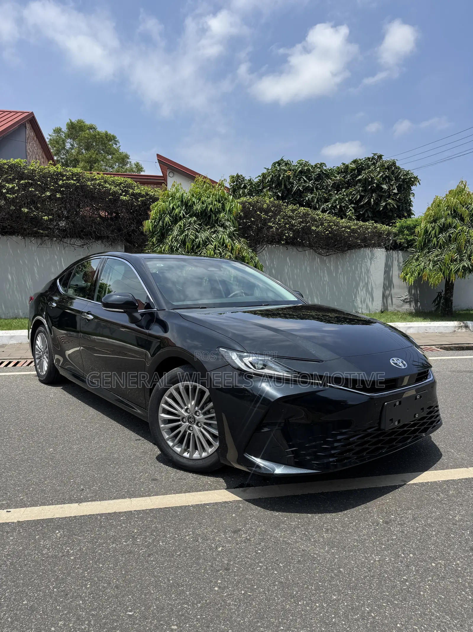 New Toyota Camry SE AWD 2024 Black