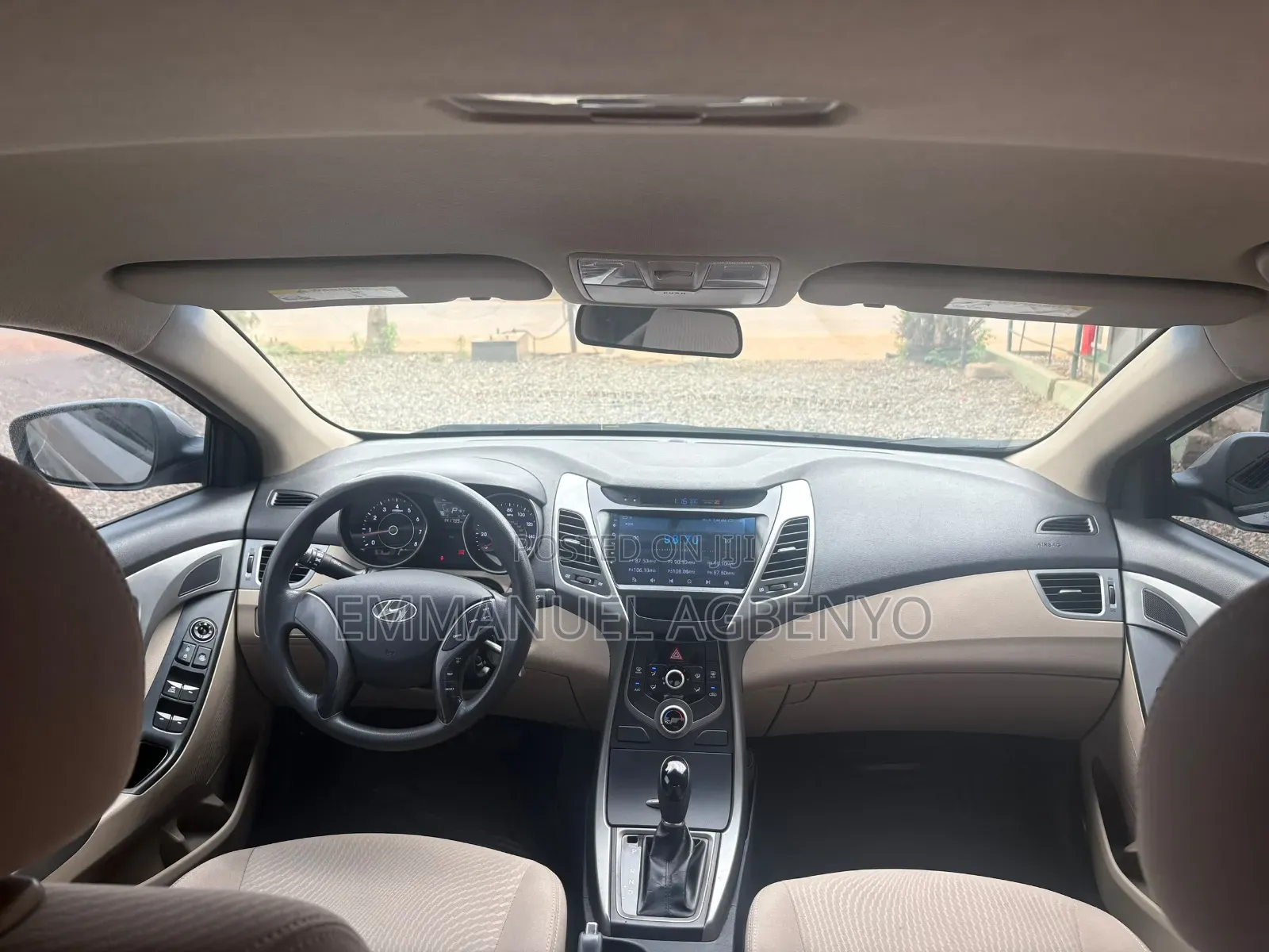 Hyundai Elantra 2015 Silver