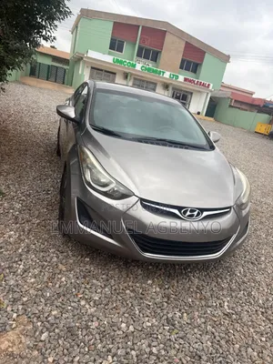 Hyundai Elantra 2015 Silver