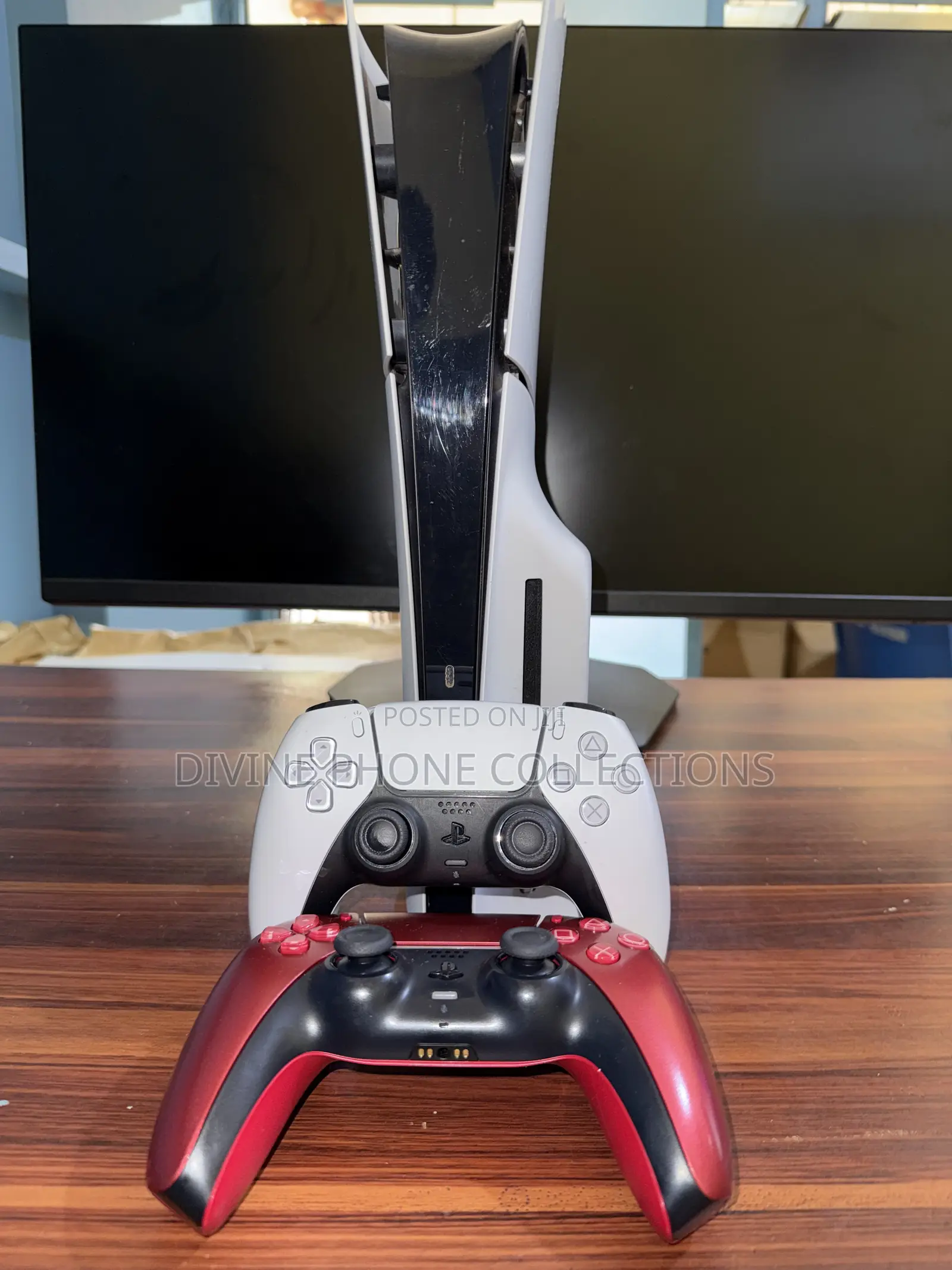 PS5 Slim Standard With Extra Controller Combo Deal