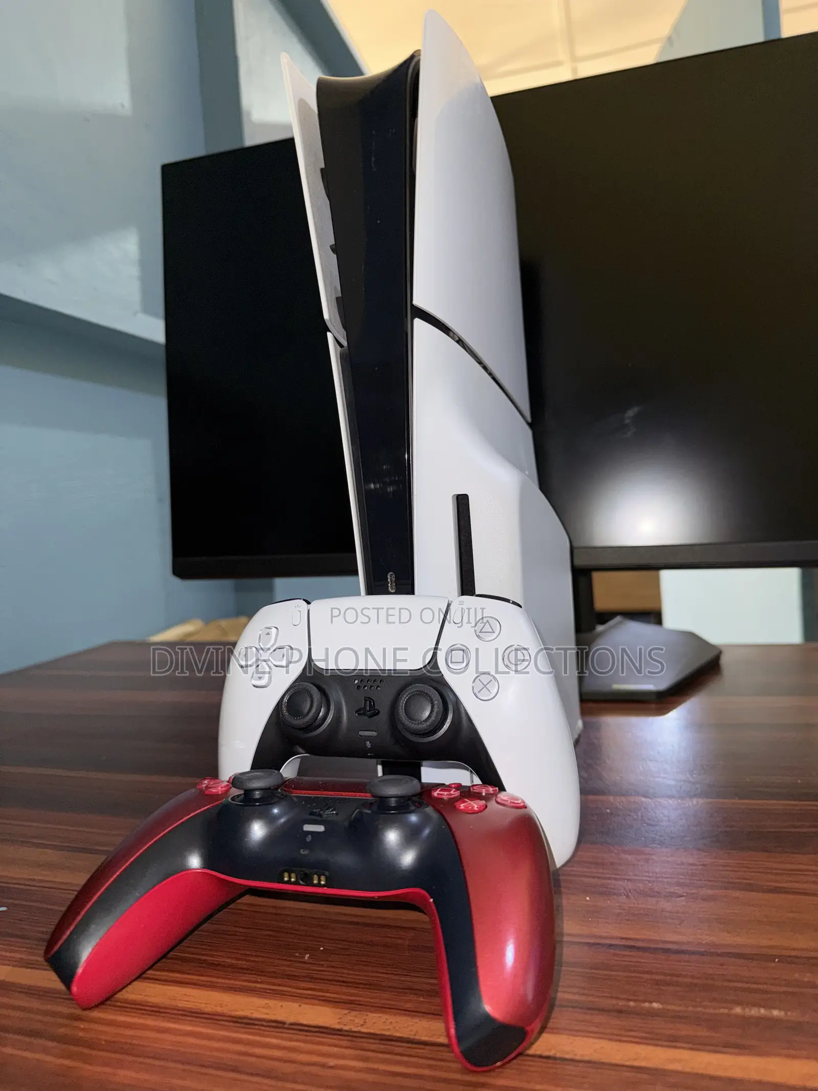 PS5 Slim Standard With Extra Controller Combo Deal