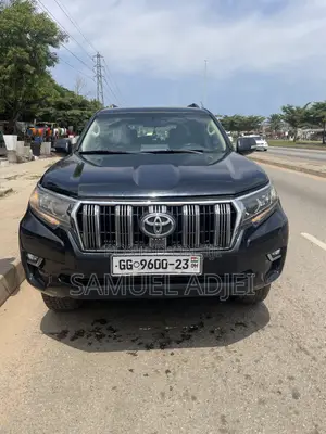 Toyota Land Cruiser Prado 2015 Black