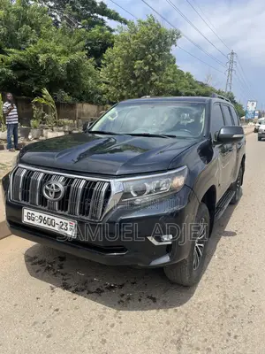 Toyota Land Cruiser Prado 2015 Black