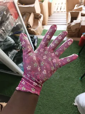 Hand Gloves