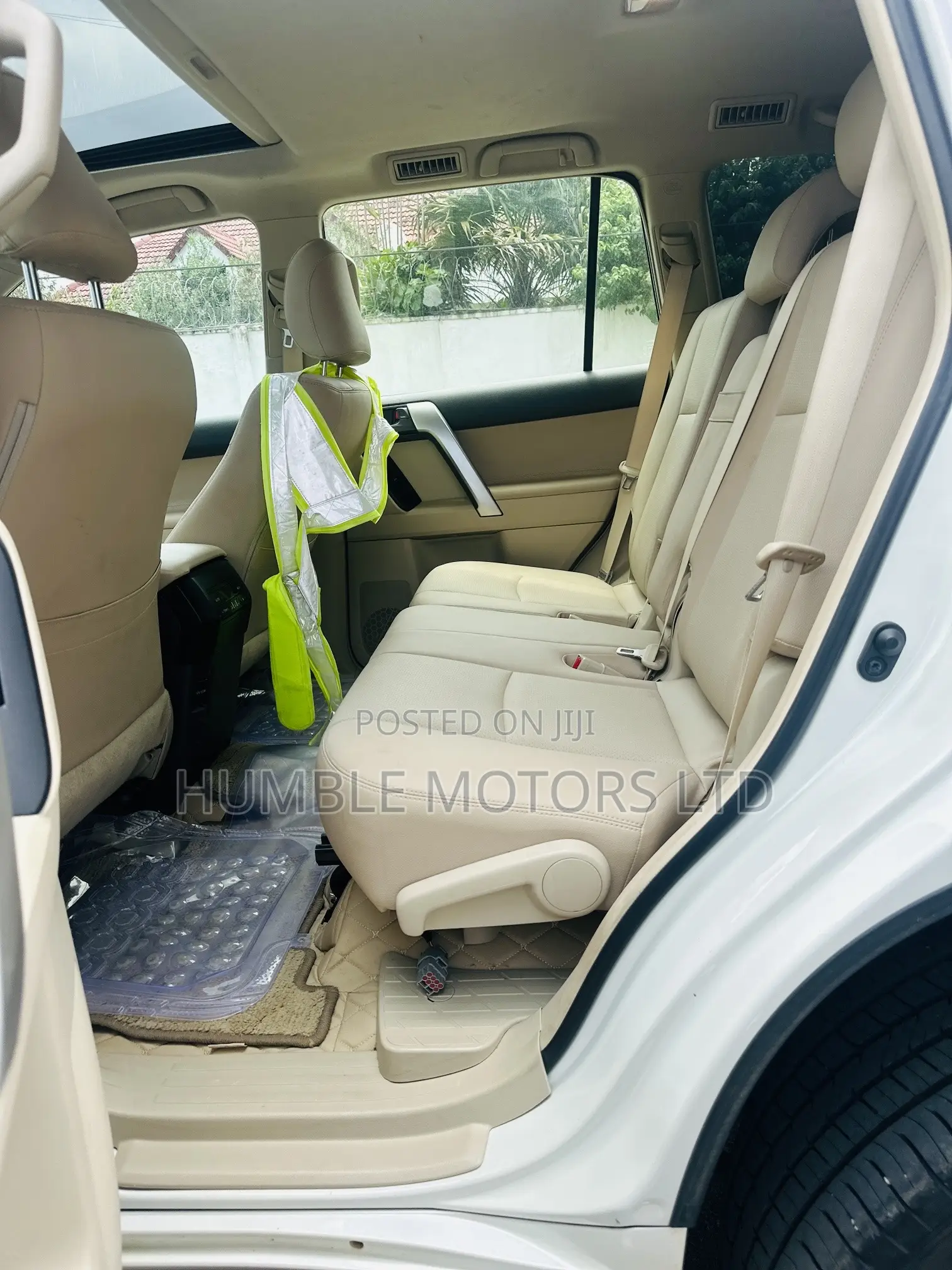 Toyota Land Cruiser Prado 2023