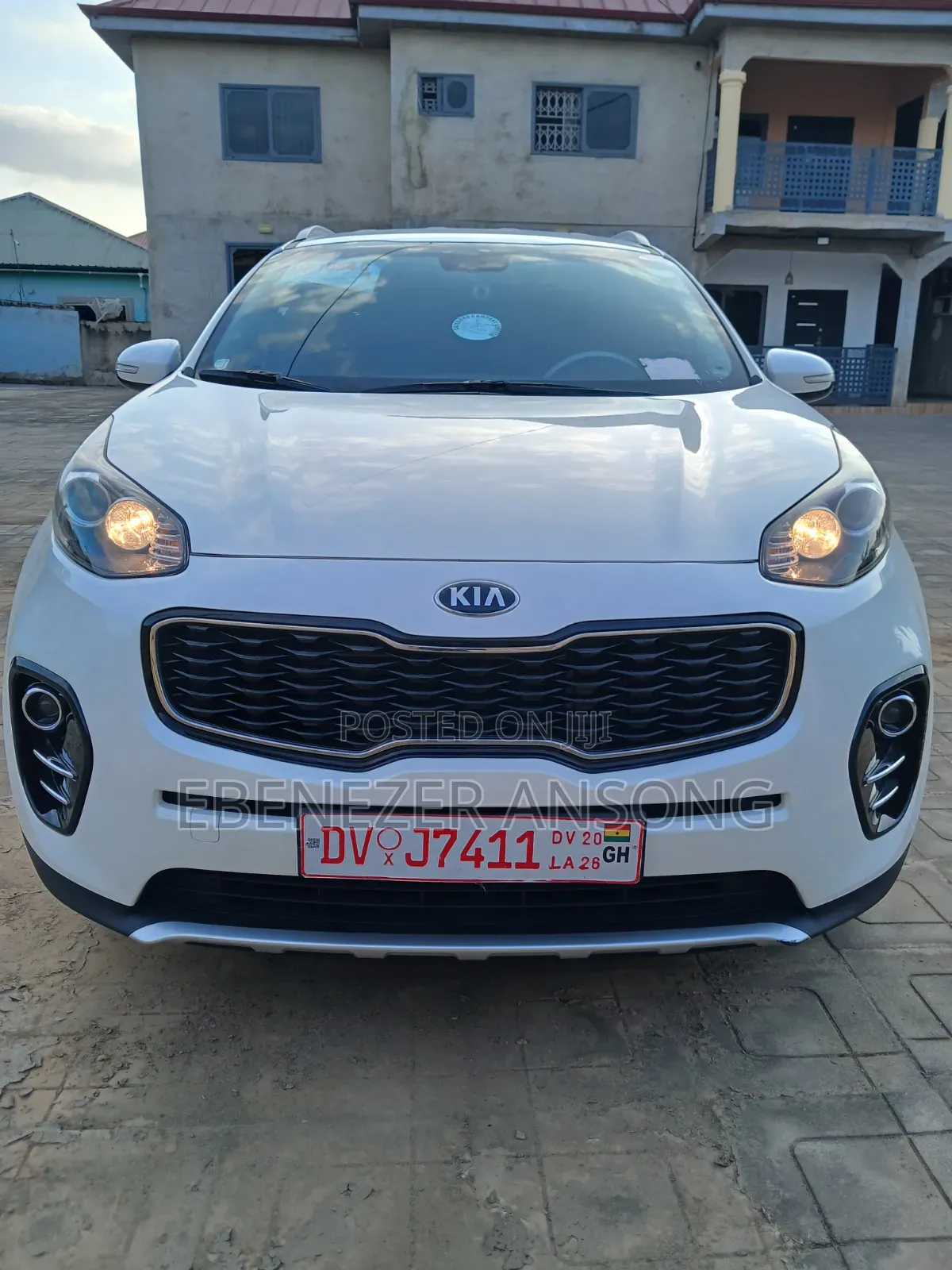 Kia Sportage SX 4dr SUV AWD (2.0L 4cyl Turbo 6A) 2017 White