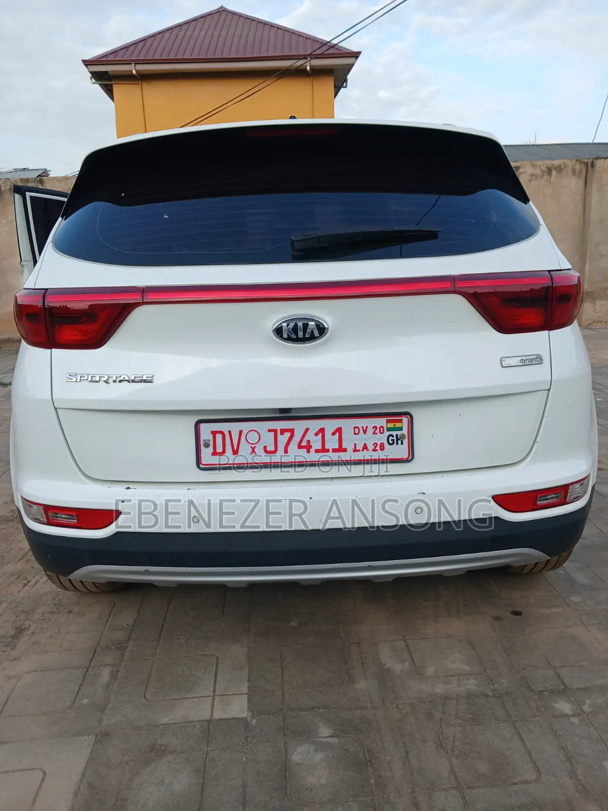 Kia Sportage SX 4dr SUV AWD (2.0L 4cyl Turbo 6A) 2017 White