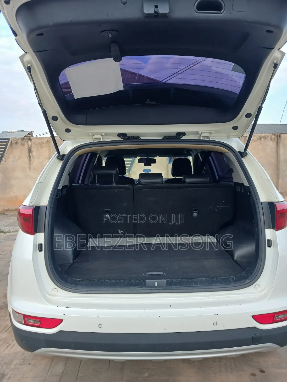 Kia Sportage SX 4dr SUV AWD (2.0L 4cyl Turbo 6A) 2017 White