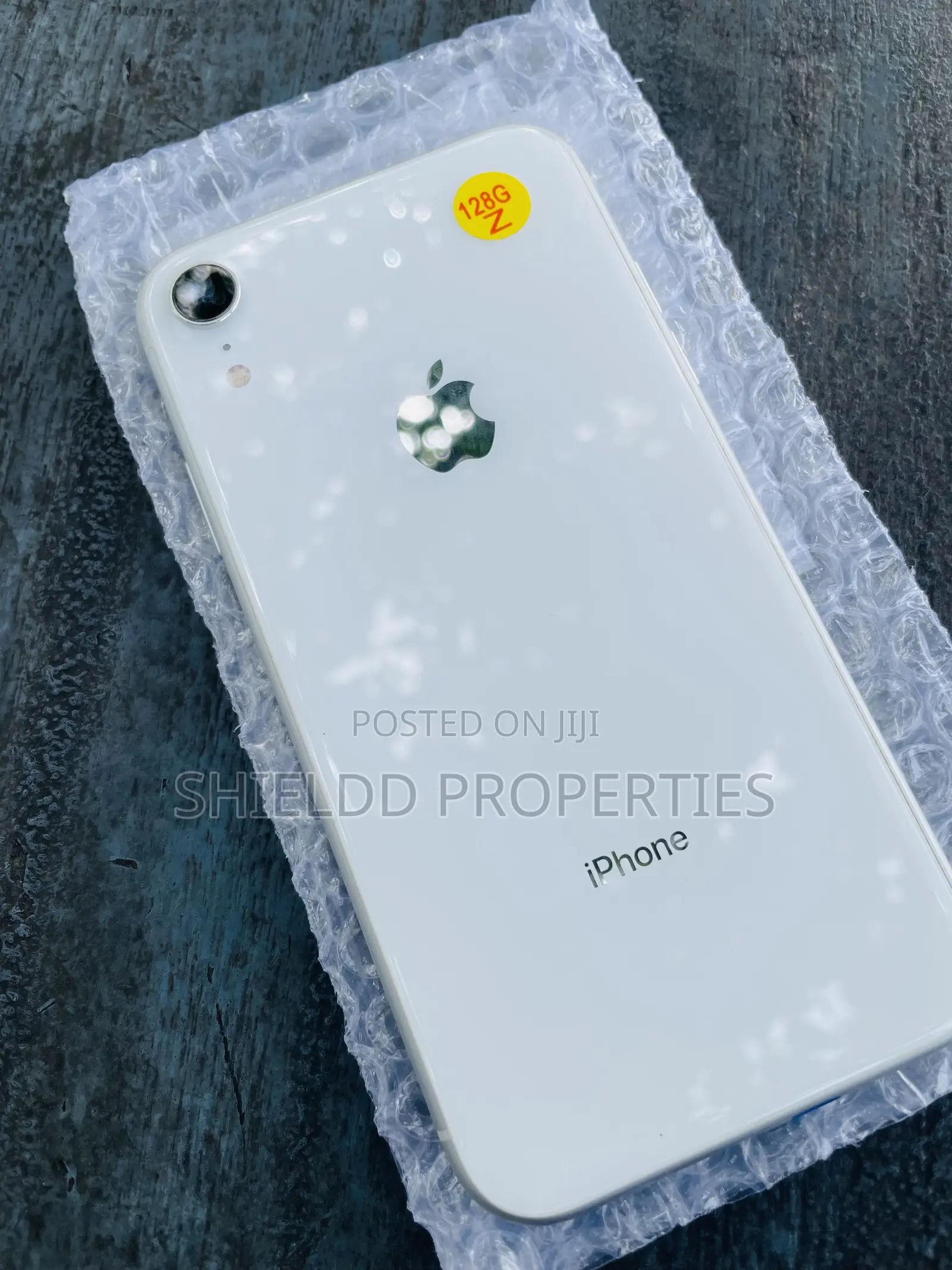 Apple iPhone XR 128 GB White