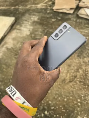 Samsung Galaxy S21 5G 128 GB Gray