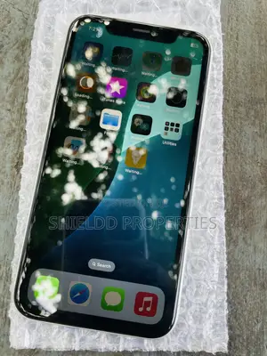 Apple iPhone XR 128 GB White