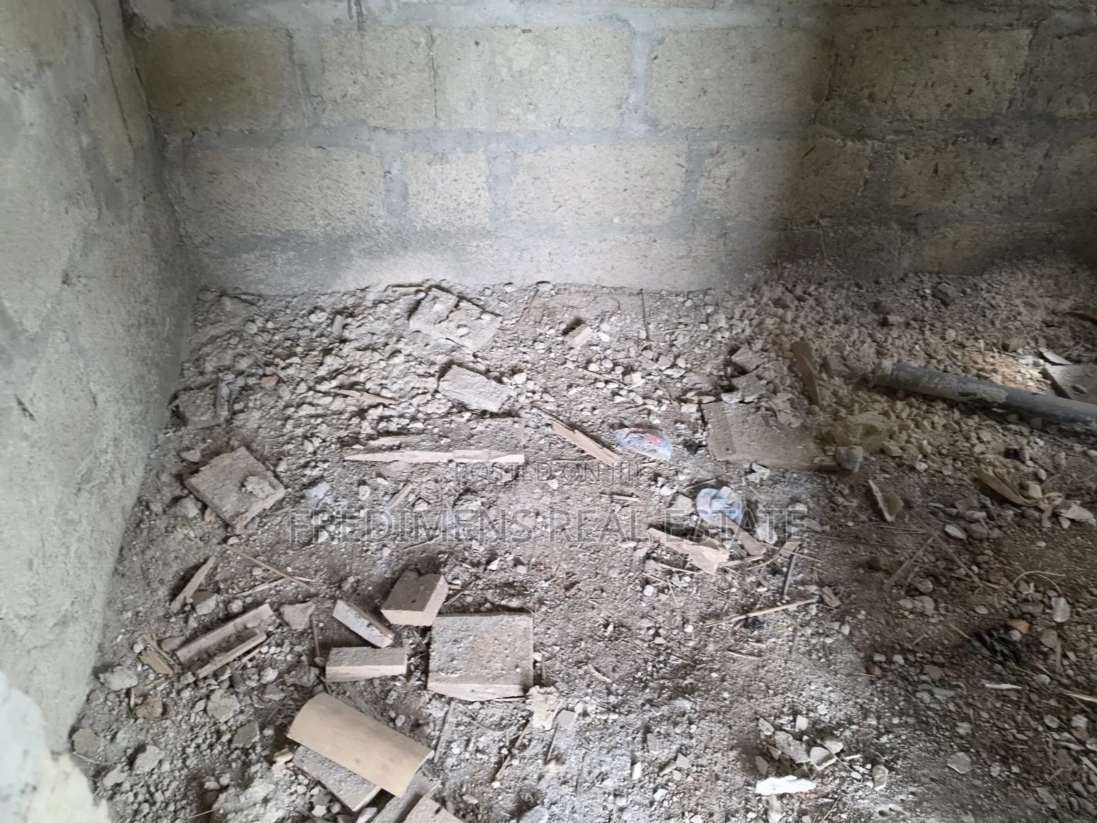 4bdrm House in Fredimens Real, Afigya-Kwabre for sale