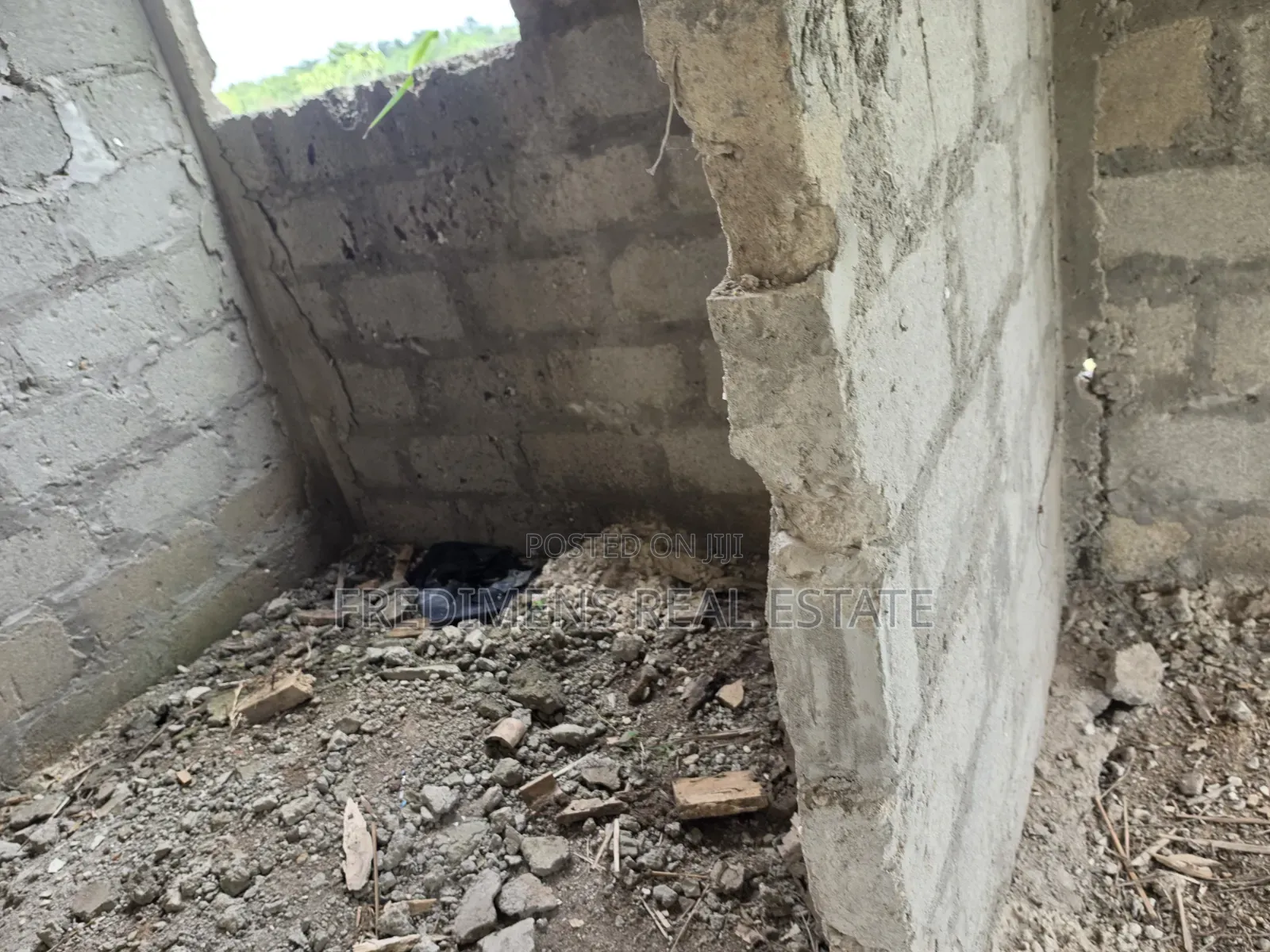 4bdrm House in Fredimens Real, Afigya-Kwabre for sale