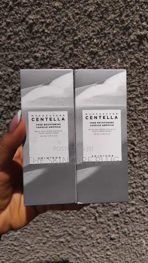 SKIN1004 Madagascar Centella Tone Brightening Capsule Ampoule
