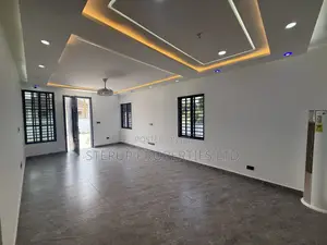 3bdrm House in Lakeside for sale