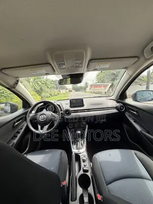 Toyota Yaris iA 1.5 FWD 2016 Black