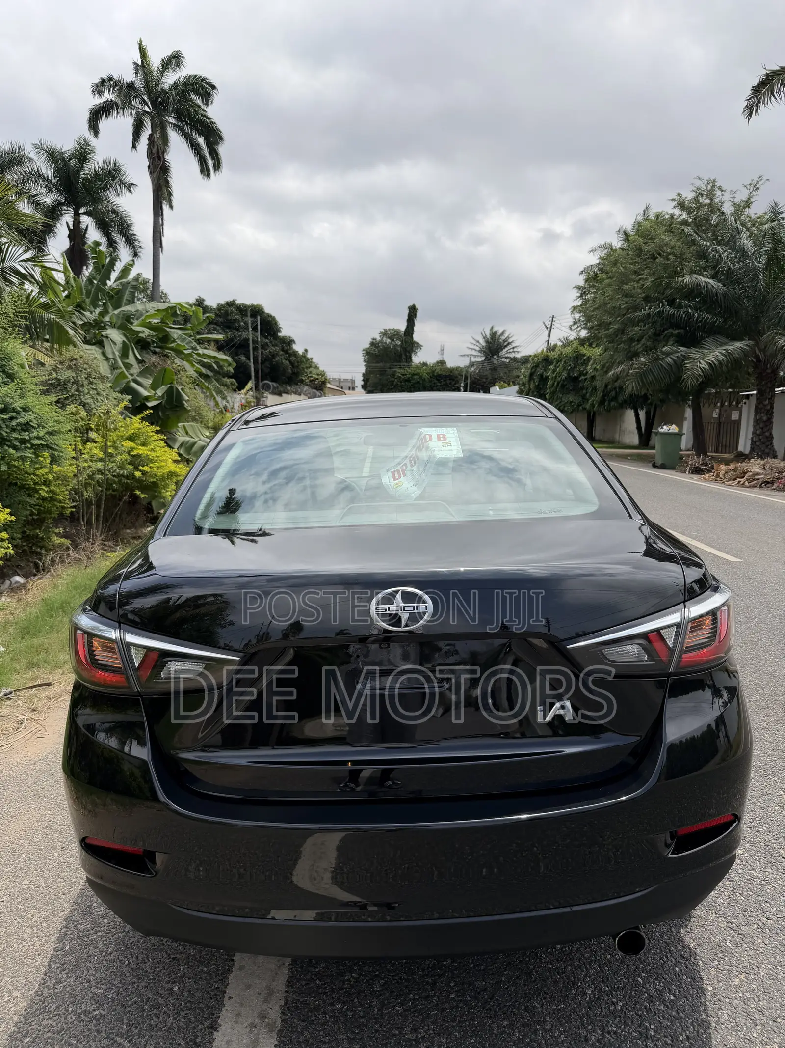 Toyota Yaris iA 1.5 FWD 2016 Black