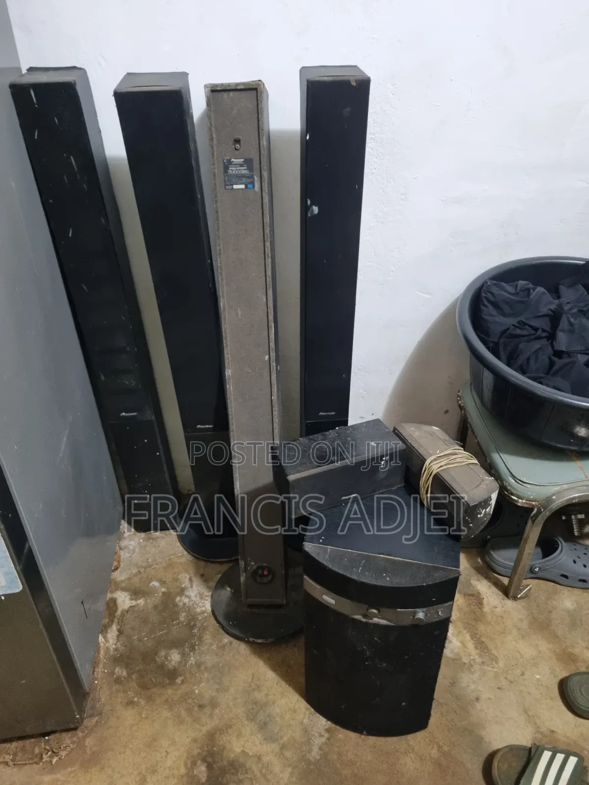 Pioneer Sound System Tower Speakers