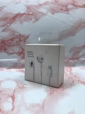 Apple Original EarPods With Lightning Connector
