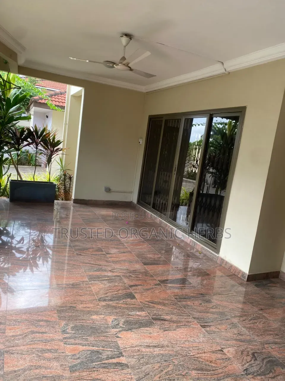 4bdrm House in Prime Estate Deals, Airport Residential Area for rent