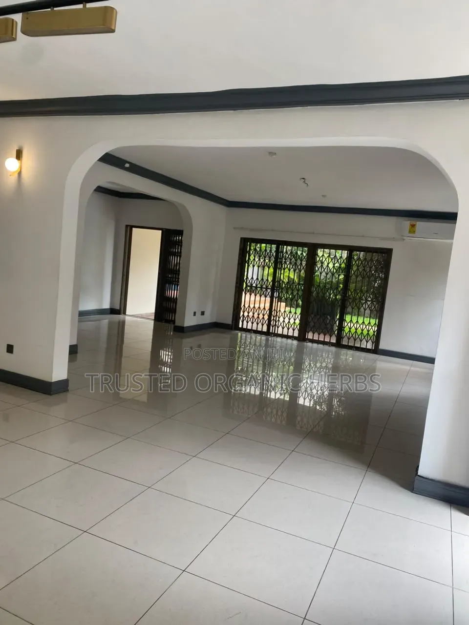 4bdrm House in Prime Estate Deals, Airport Residential Area for rent