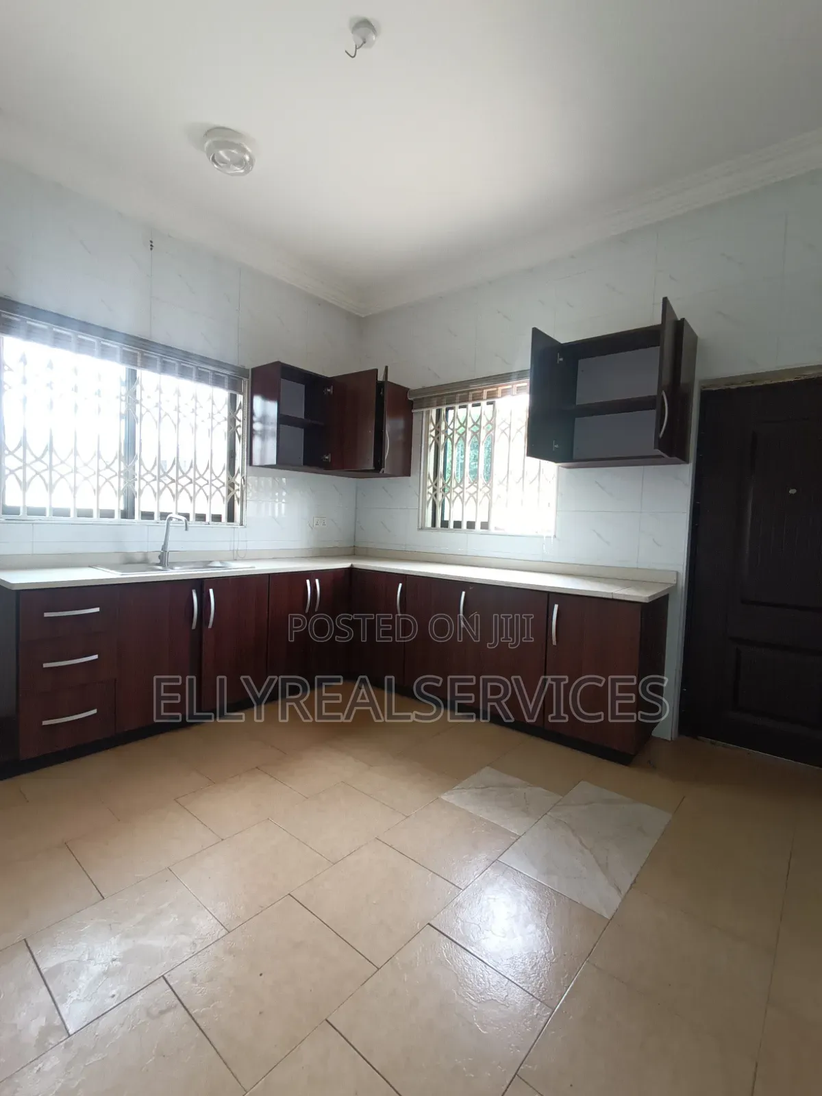 3bdrm House in Ellyrealservices, School Junction for rent