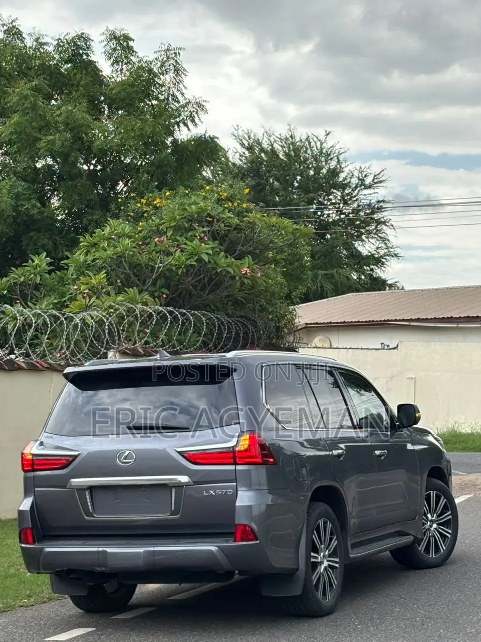 Lexus LX 2020 Gray