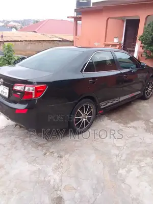 Toyota Camry SE 4dr Sedan (2.5L 4cyl 6A) 2014 Black