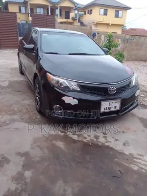 Toyota Camry SE 4dr Sedan (2.5L 4cyl 6A) 2014 Black