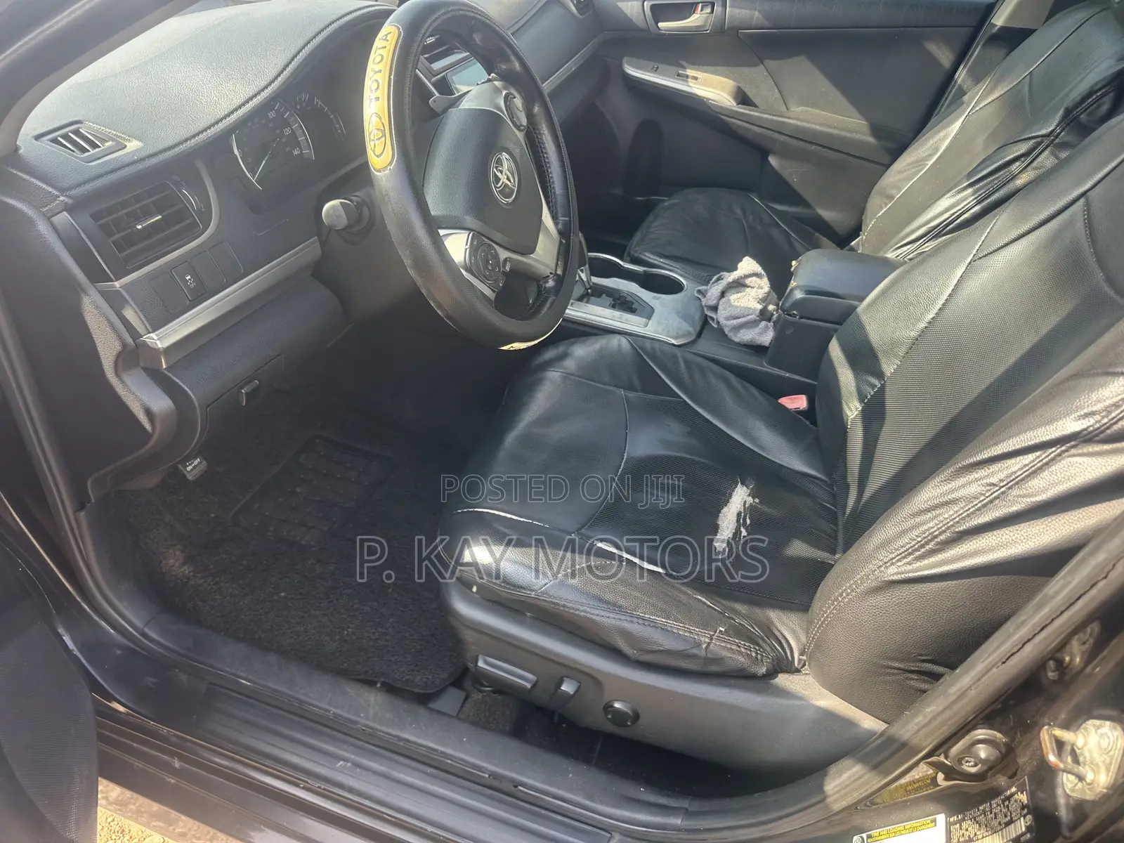 Toyota Camry SE 4dr Sedan (2.5L 4cyl 6A) 2014 Black