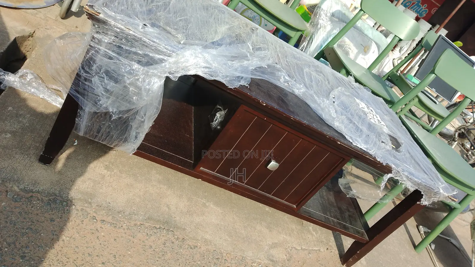 American Used Centre Table