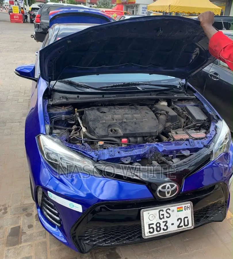 Toyota Corolla SE 4dr Sedan (1.8L 4cyl CVT) 2017 Blue