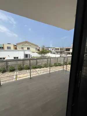 3bdrm Townhouse / Terrace in Fairhaven, Tseaddo for rent
