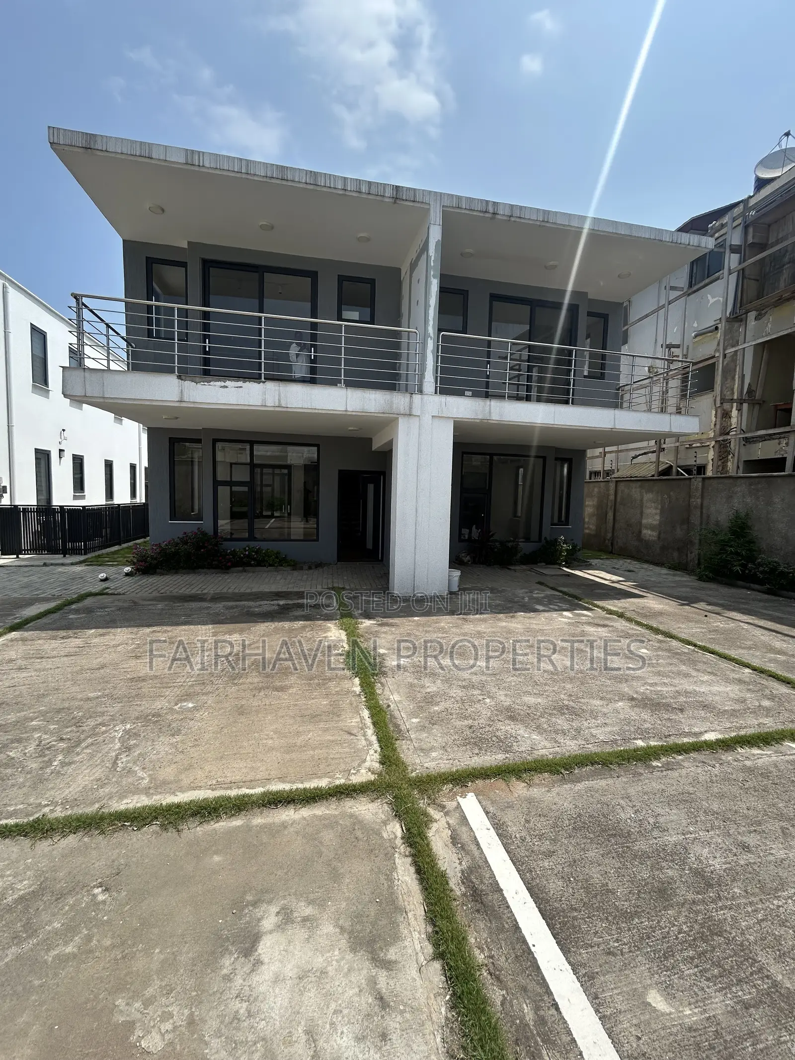 3bdrm Townhouse / Terrace in Fairhaven, Tseaddo for rent