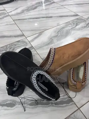 Stylish Platform Loafers – Black Brown