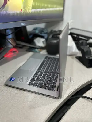 Laptop Dell Latitude 5320 16GB Intel Core i7 SSD 512GB