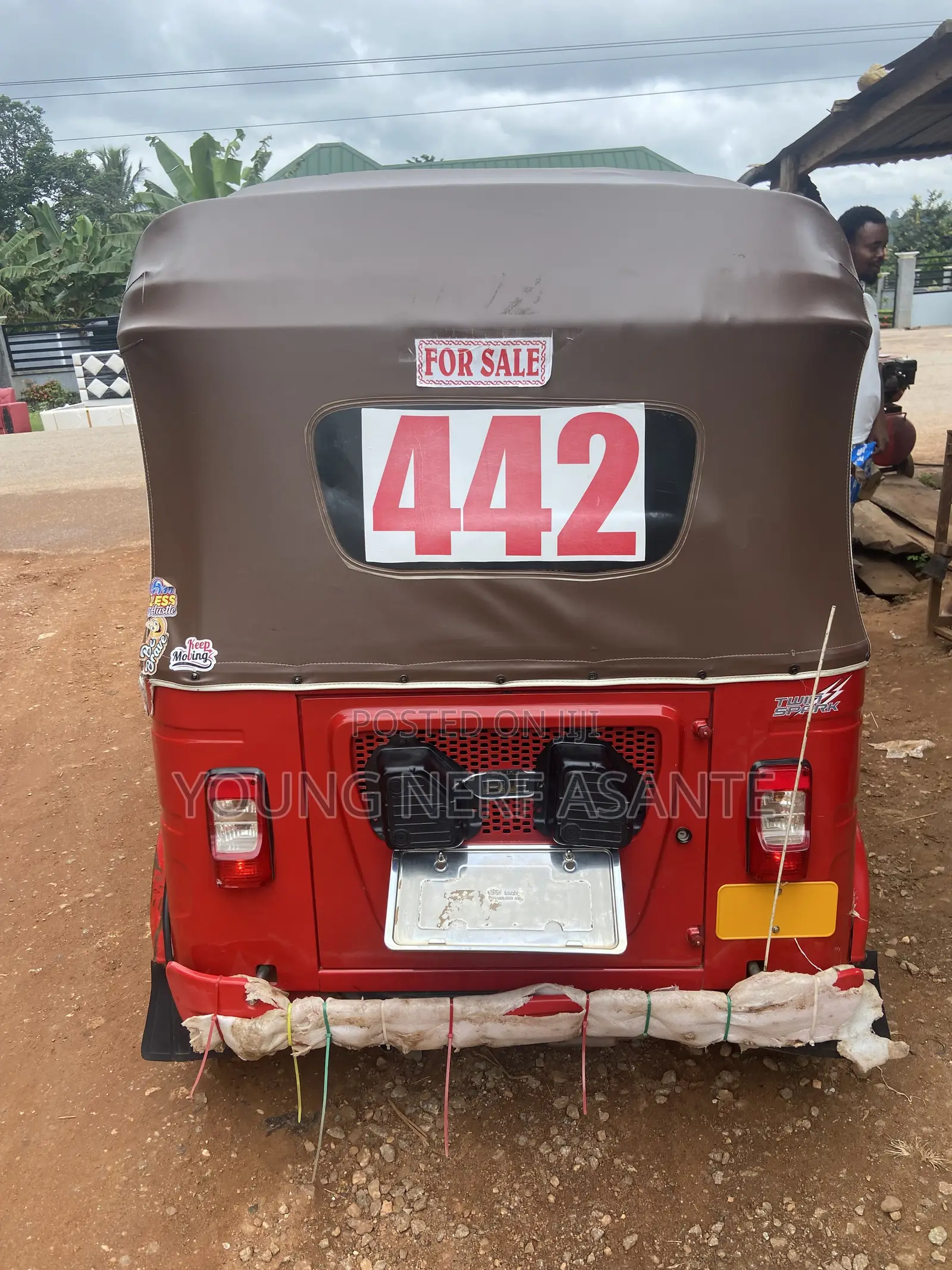 Bajaj RE 2026 Red