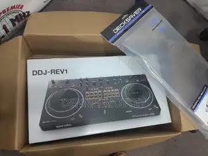 Pioneer DDJ-REV1 2-Deck Serato DJ Controller