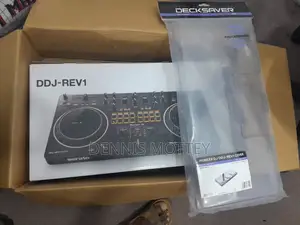 Pioneer DDJ-REV1 2-Deck Serato DJ Controller