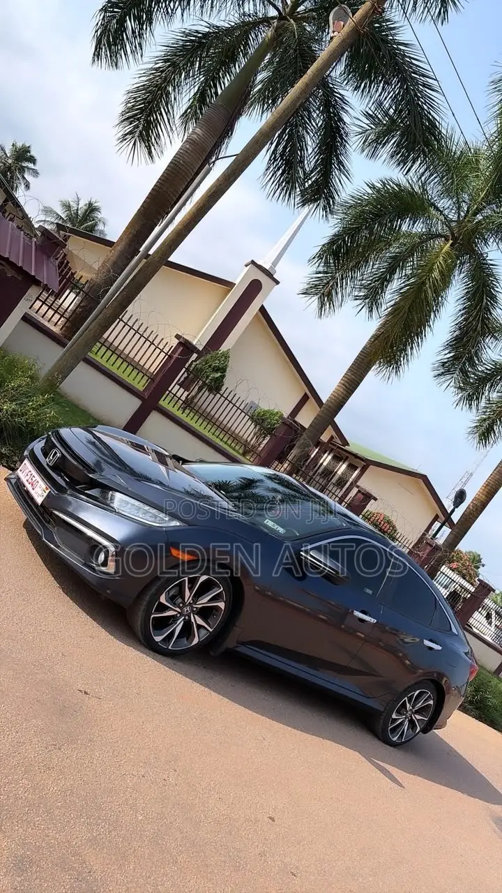 Honda Civic Touring Sedan 2020