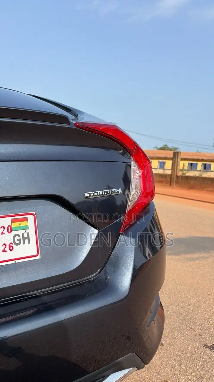 Honda Civic Touring Sedan 2020