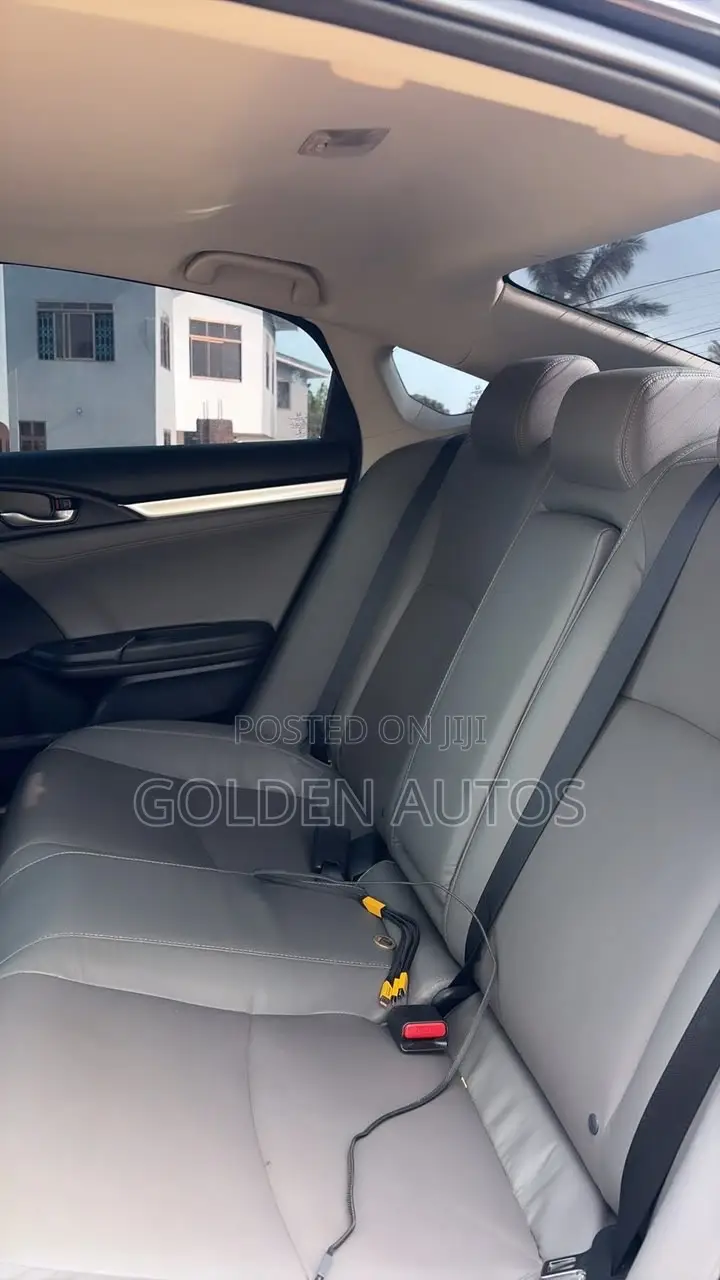 Honda Civic Touring Sedan 2020