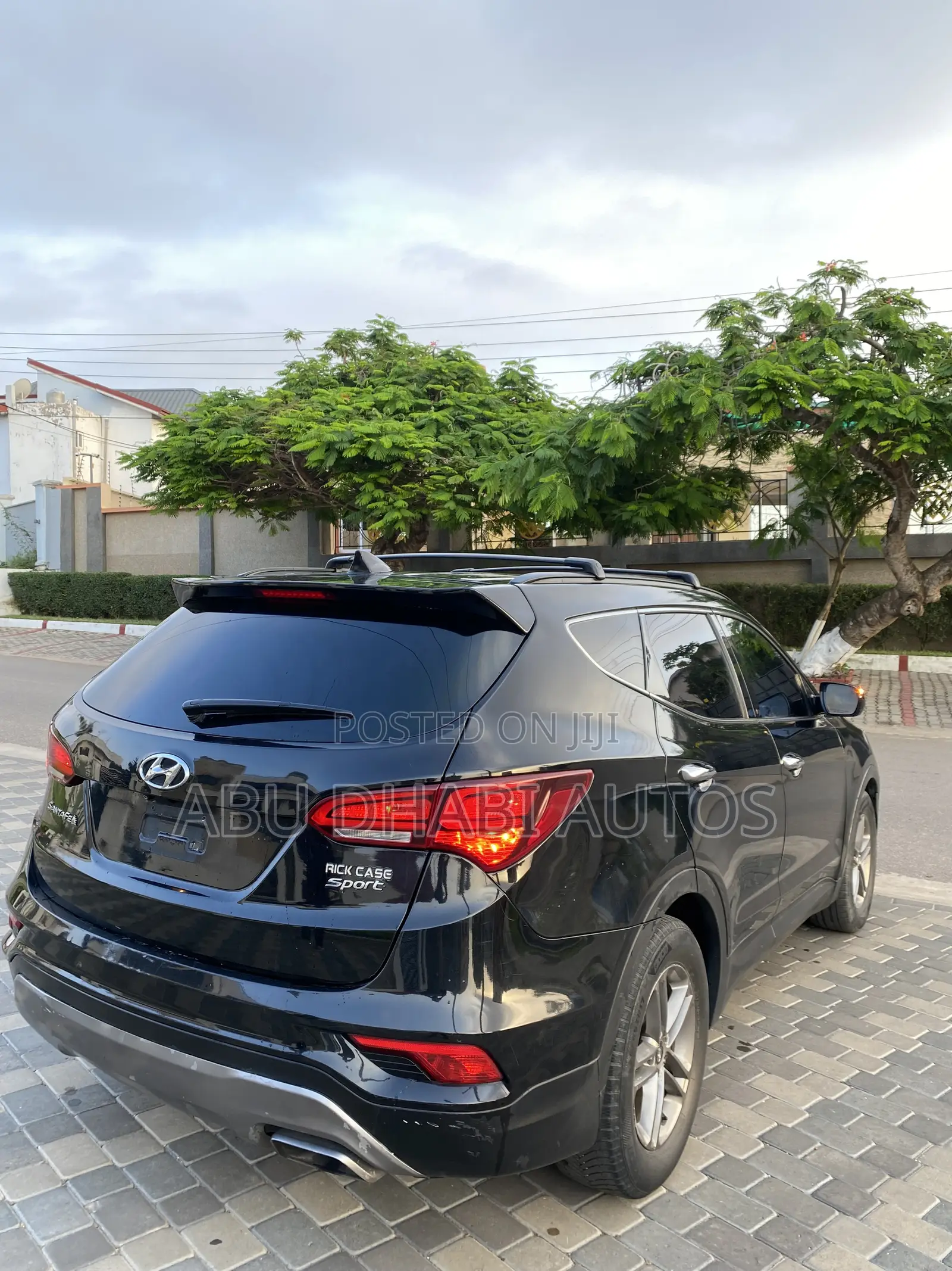 Hyundai Santa Fe 2018 Black