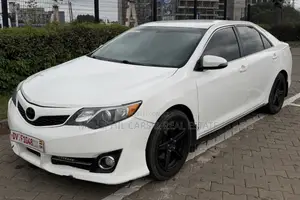 Toyota Camry 2014 White