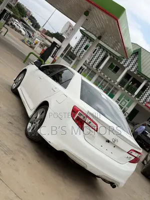 Toyota Camry 2014 White