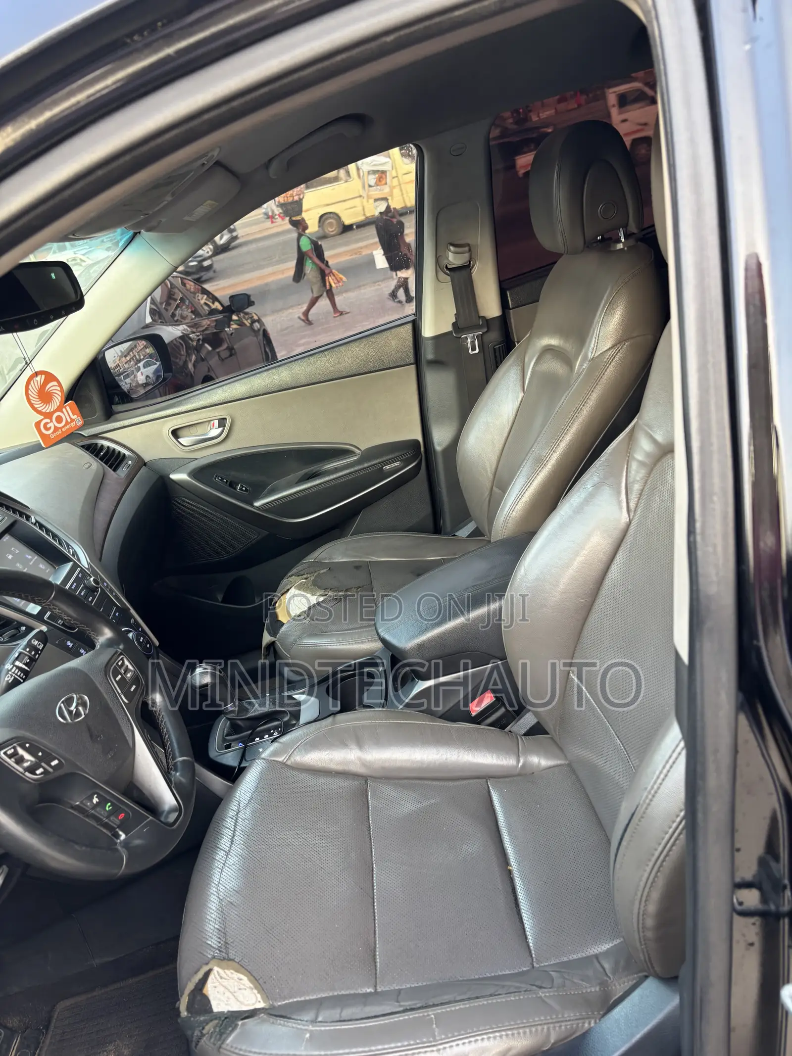 Hyundai Santa Fe SE Ultimate AWD 2018 Black