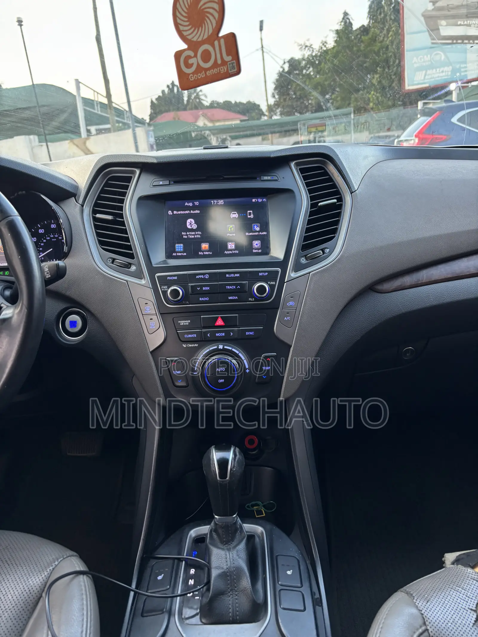 Hyundai Santa Fe SE Ultimate AWD 2018 Black