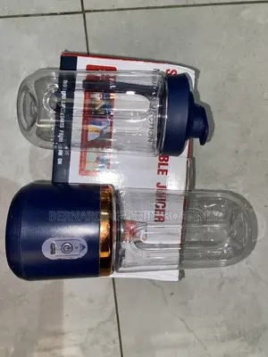 Mini Portable Blendet