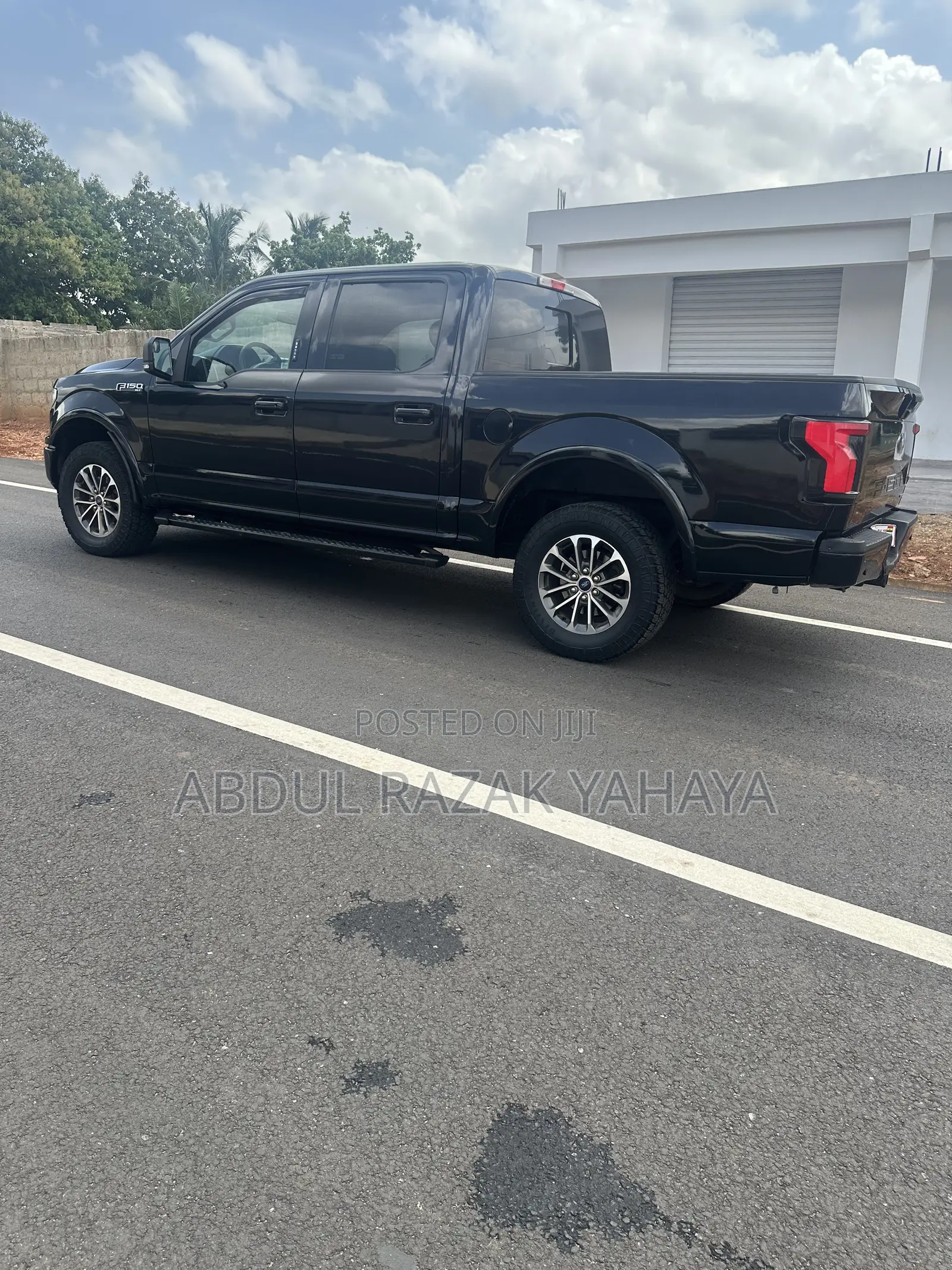 Ford F-150 2020 Black