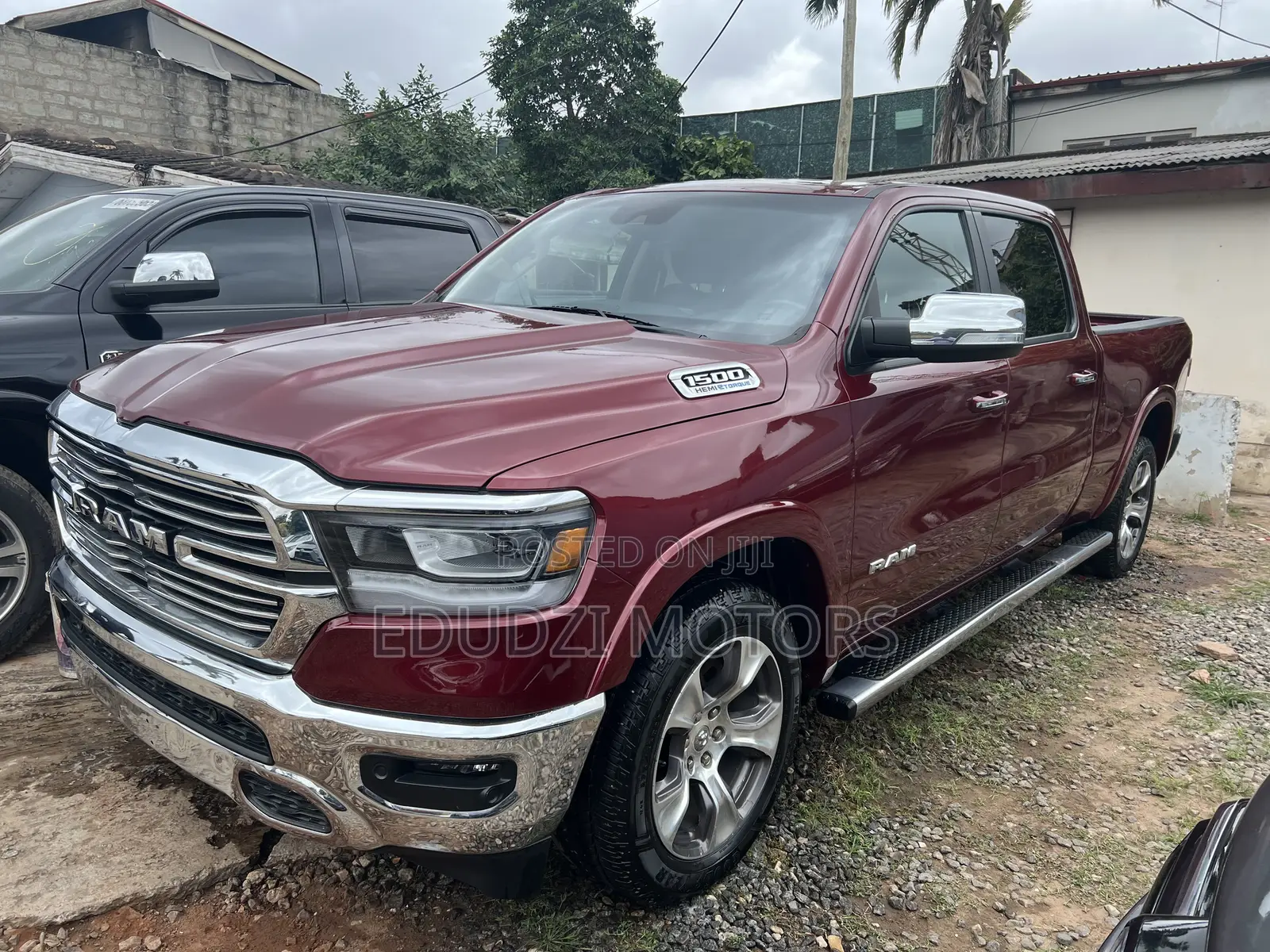 Dodge RAM 1500 5.7 Petrol AWD 2021 Maroon